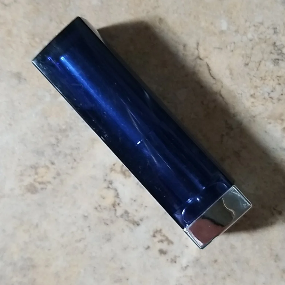 4/25 bundle item. Maybelline Color Sensational Lip in Chocoholic